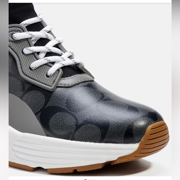 Coach C270 Tech Runner - Picture 15 of 16